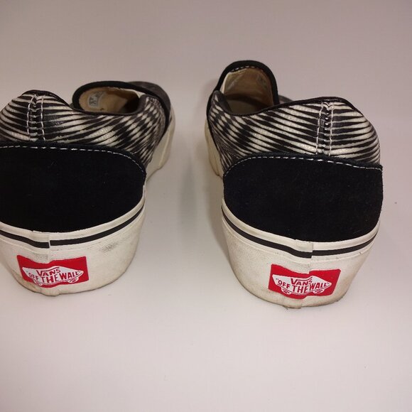 Vans Black White Optical Illusion UltraCush Slip-On Shoes Mens 6.5 Womens 8 - Picture 4 of 8